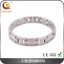 Single Line Men‘s Magnetic Bracelet SSSB0156